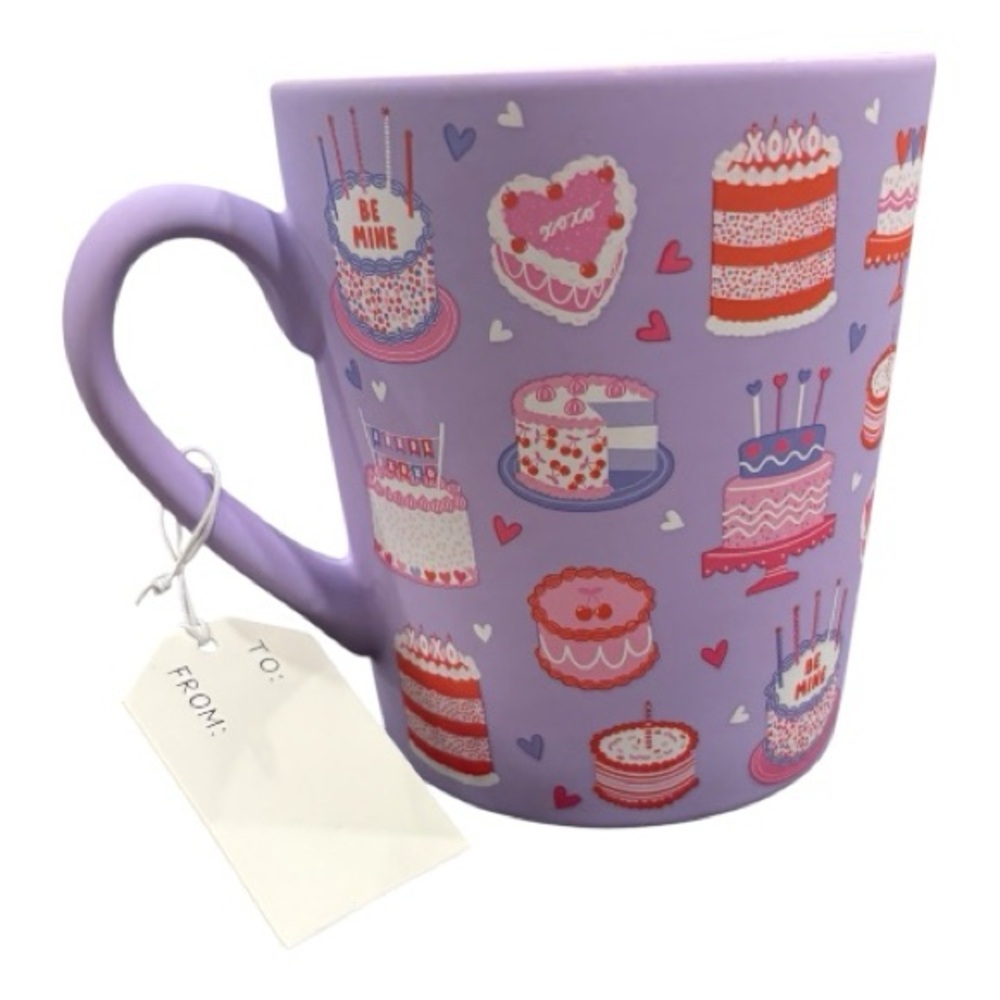 Lavender Valentine Cake Pattern Mug - Picture 4 of 5